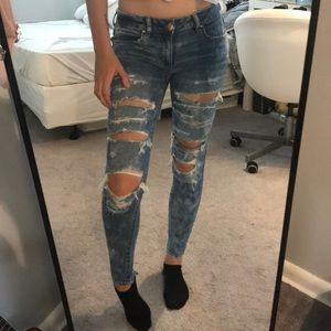 Distressed Skinny Jeans